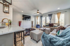 Nashville's Broadway: Your Spacious home